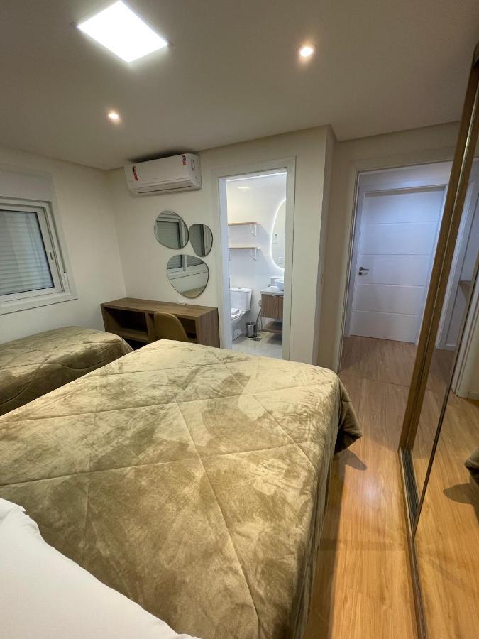 Apartamento Espetacular, 2 Suites, A 30M Da Rua Coberta Gramado Exterior foto