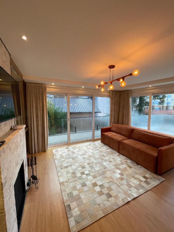 Apartamento Espetacular, 2 Suites, A 30M Da Rua Coberta Gramado Exterior foto