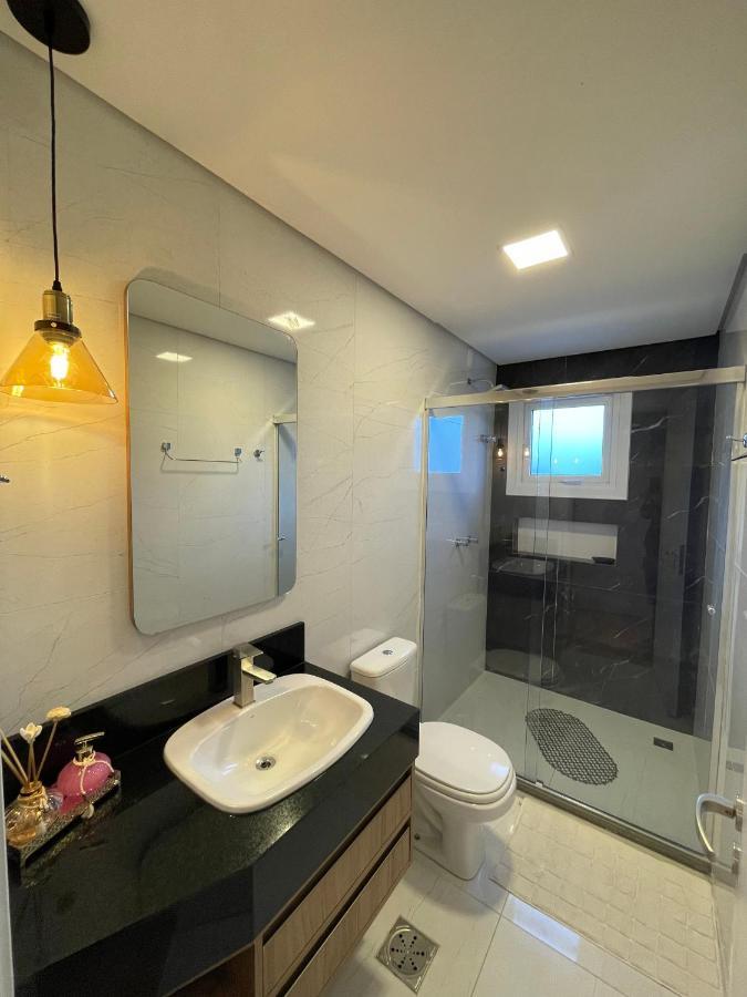 Apartamento Espetacular, 2 Suites, A 30M Da Rua Coberta Gramado Exterior foto